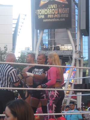 Summerslam_Weekend_2010_158.jpg