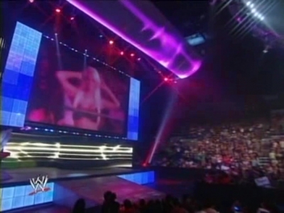 WWE_SmackDown_10_24_08_Michelle_McCool_Maria_vs_Natalya_Maryse_PDTV_XviD_avi_000001534.jpg
