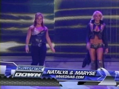 WWE_SmackDown_10_24_08_Michelle_McCool_Maria_vs_Natalya_Maryse_PDTV_XviD_avi_000011845.jpg