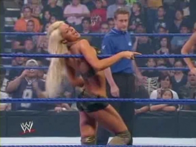 WWE_SmackDown_10_24_08_Michelle_McCool_Maria_vs_Natalya_Maryse_PDTV_XviD_avi_000035835.jpg