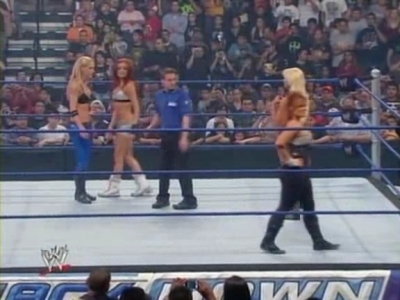 WWE_SmackDown_10_24_08_Michelle_McCool_Maria_vs_Natalya_Maryse_PDTV_XviD_avi_000042075.jpg