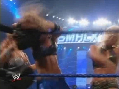 WWE_SmackDown_10_24_08_Michelle_McCool_Maria_vs_Natalya_Maryse_PDTV_XviD_avi_000118885.jpg