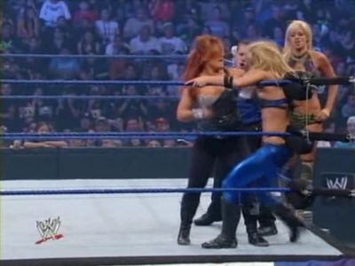 WWE_SmackDown_10_24_08_Michelle_McCool_Maria_vs_Natalya_Maryse_PDTV_XviD_avi_000126359.jpg