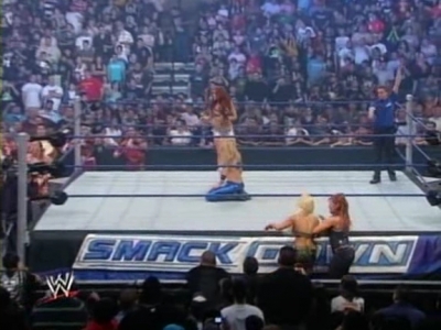 WWE_SmackDown_10_24_08_Michelle_McCool_Maria_vs_Natalya_Maryse_PDTV_XviD_avi_000188821.jpg