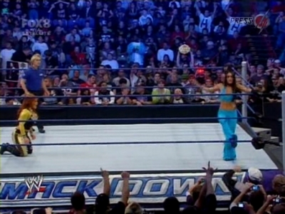SD_10-10-08_Brie_Bella_vs_Natalya_w-Victoria_avi_000269840.jpg