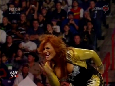 SD_10-10-08_Brie_Bella_vs_Natalya_w-Victoria_avi_000062640.jpg