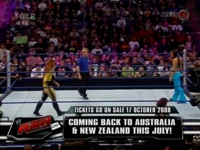SD_10-10-08_Brie_Bella_vs_Natalya_w-Victoria_avi_000067120.jpg
