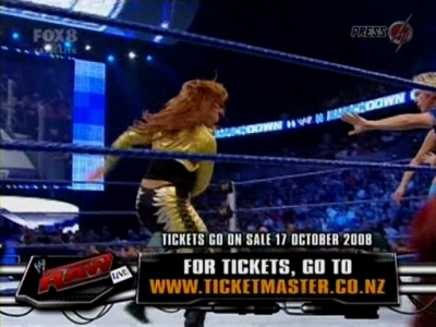 SD_10-10-08_Brie_Bella_vs_Natalya_w-Victoria_avi_000087240.jpg