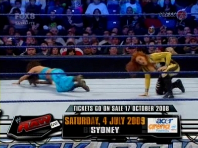 SD_10-10-08_Brie_Bella_vs_Natalya_w-Victoria_avi_000103000.jpg