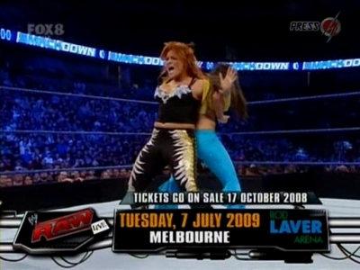 SD_10-10-08_Brie_Bella_vs_Natalya_w-Victoria_avi_000121880.jpg
