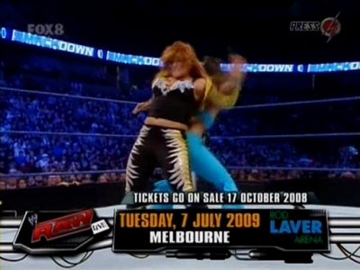 SD_10-10-08_Brie_Bella_vs_Natalya_w-Victoria_avi_000122800.jpg
