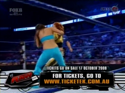 SD_10-10-08_Brie_Bella_vs_Natalya_w-Victoria_avi_000137760.jpg