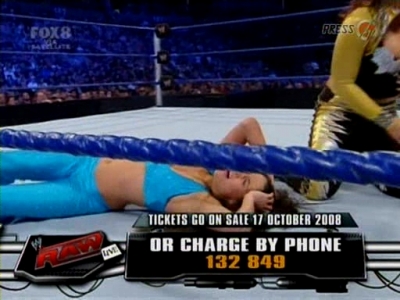 SD_10-10-08_Brie_Bella_vs_Natalya_w-Victoria_avi_000147200.jpg
