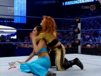 SD_10-10-08_Brie_Bella_vs_Natalya_w-Victoria_avi_000170040.jpg