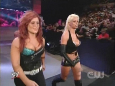 SD_07-11-08_Natalya-Maryse_vs_Michelle-Cherry_avi_000023256.jpg