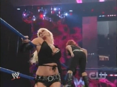 SD_07-11-08_Natalya-Maryse_vs_Michelle-Cherry_avi_000036336.jpg