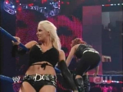 SD_07-11-08_Natalya-Maryse_vs_Michelle-Cherry_avi_000037771.jpg