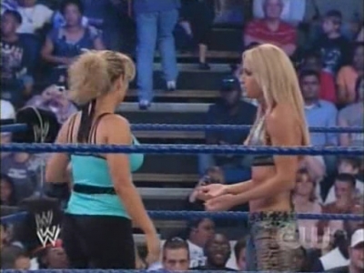 SD_07-11-08_Natalya-Maryse_vs_Michelle-Cherry_avi_000085351.jpg