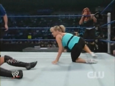 SD_07-11-08_Natalya-Maryse_vs_Michelle-Cherry_avi_000145912.jpg