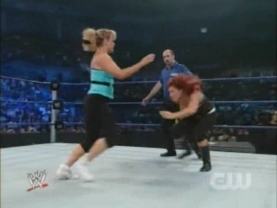 SD_07-11-08_Natalya-Maryse_vs_Michelle-Cherry_avi_000157657.jpg