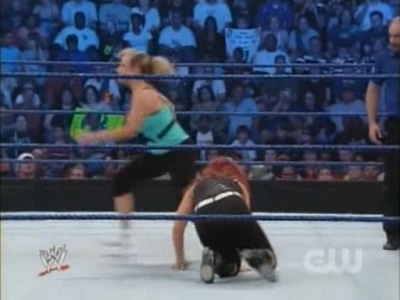 SD_07-11-08_Natalya-Maryse_vs_Michelle-Cherry_avi_000163763.jpg