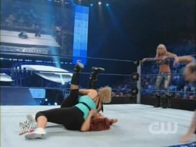 SD_07-11-08_Natalya-Maryse_vs_Michelle-Cherry_avi_000167400.jpg