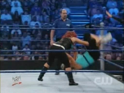 SD_07-11-08_Natalya-Maryse_vs_Michelle-Cherry_avi_000177143.jpg