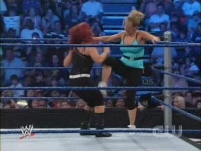 SD_07-11-08_Natalya-Maryse_vs_Michelle-Cherry_avi_000204037.jpg