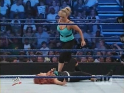 SD_07-11-08_Natalya-Maryse_vs_Michelle-Cherry_avi_000207307.jpg