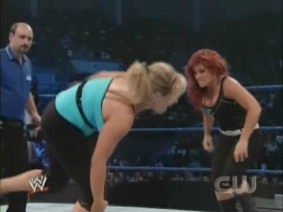 SD_07-11-08_Natalya-Maryse_vs_Michelle-Cherry_avi_000211177.jpg