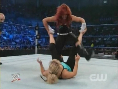 SD_07-11-08_Natalya-Maryse_vs_Michelle-Cherry_avi_000215481.jpg