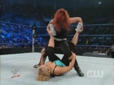 SD_07-11-08_Natalya-Maryse_vs_Michelle-Cherry_avi_000215949.jpg