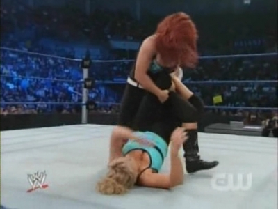 SD_07-11-08_Natalya-Maryse_vs_Michelle-Cherry_avi_000217517.jpg