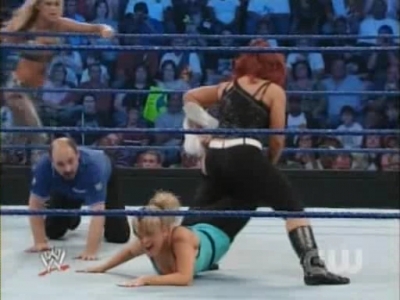 SD_07-11-08_Natalya-Maryse_vs_Michelle-Cherry_avi_000218918.jpg