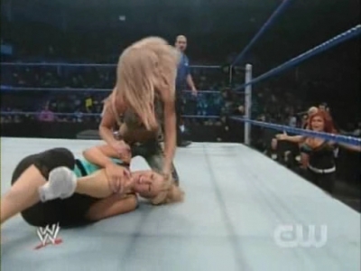 SD_07-11-08_Natalya-Maryse_vs_Michelle-Cherry_avi_000227160.jpg