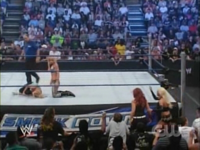 SD_07-11-08_Natalya-Maryse_vs_Michelle-Cherry_avi_000231331.jpg