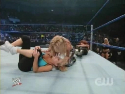 SD_07-11-08_Natalya-Maryse_vs_Michelle-Cherry_avi_000233399.jpg