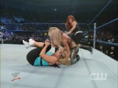 SD_07-11-08_Natalya-Maryse_vs_Michelle-Cherry_avi_000234601.jpg