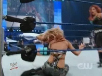 SD_07-11-08_Natalya-Maryse_vs_Michelle-Cherry_avi_000250049.jpg