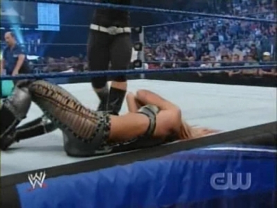 SD_07-11-08_Natalya-Maryse_vs_Michelle-Cherry_avi_000251050.jpg