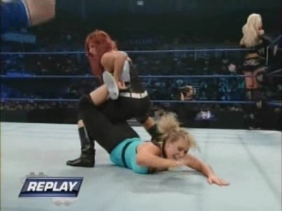 SD_07-11-08_Natalya-Maryse_vs_Michelle-Cherry_avi_000305471.jpg