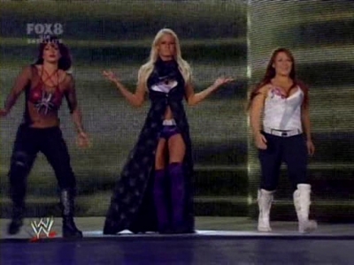 SD_09-12-08_Maryse-Natalya-Victoria_vs_Michelle-Maria-Bri_avi_000005280.jpg