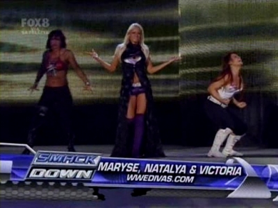 SD_09-12-08_Maryse-Natalya-Victoria_vs_Michelle-Maria-Bri_avi_000007040.jpg