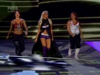 SD_09-12-08_Maryse-Natalya-Victoria_vs_Michelle-Maria-Bri_avi_000011040.jpg