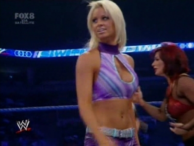 SD_09-12-08_Maryse-Natalya-Victoria_vs_Michelle-Maria-Bri_avi_000074920.jpg