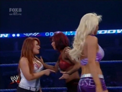 SD_09-12-08_Maryse-Natalya-Victoria_vs_Michelle-Maria-Bri_avi_000075880.jpg