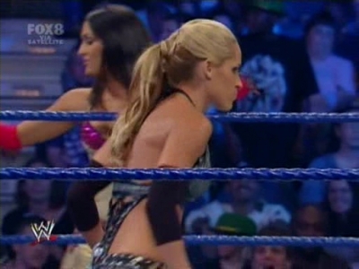 SD_09-12-08_Maryse-Natalya-Victoria_vs_Michelle-Maria-Bri_avi_000085120.jpg