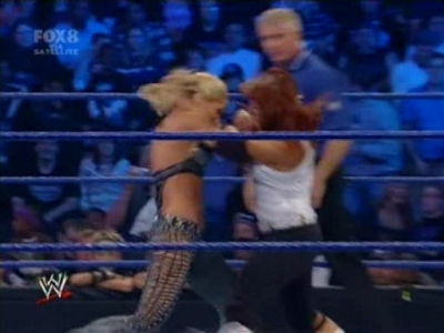 SD_09-12-08_Maryse-Natalya-Victoria_vs_Michelle-Maria-Bri_avi_000087240.jpg