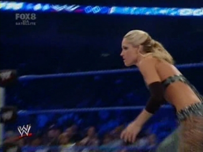 SD_09-12-08_Maryse-Natalya-Victoria_vs_Michelle-Maria-Bri_avi_000090000.jpg