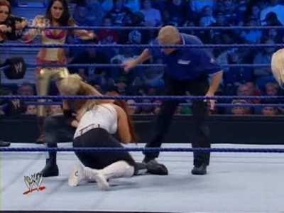 SD_09-12-08_Maryse-Natalya-Victoria_vs_Michelle-Maria-Bri_avi_000126880.jpg